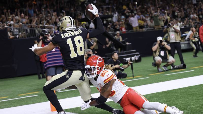 Keith Kirkwood hauls in a 4-yard touchdown pass from Derek Carr. (Source: Saints)